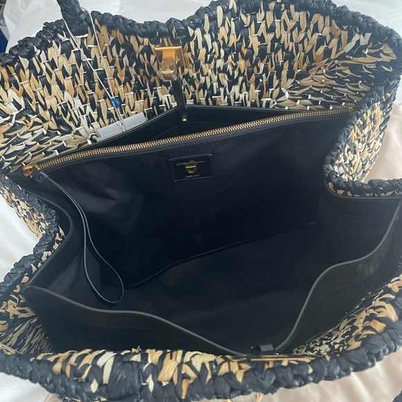 Ferragamo Raffia Studio Box XL - Picture 2 of 5